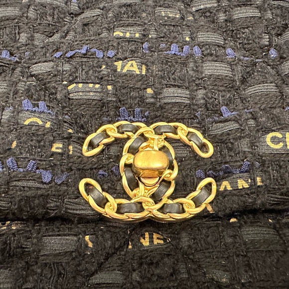 Chanel 19 bag - Picture 6 of 10